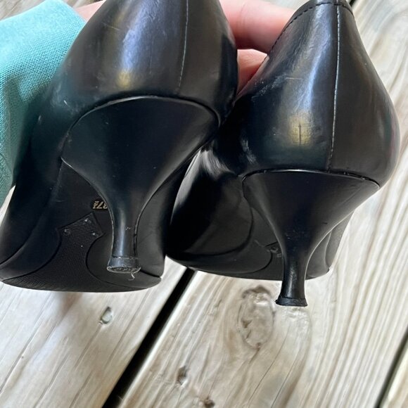 Prada kitten heels vintage black leather brown logo plate 37.5 7 pointed toe - Picture 5 of 12